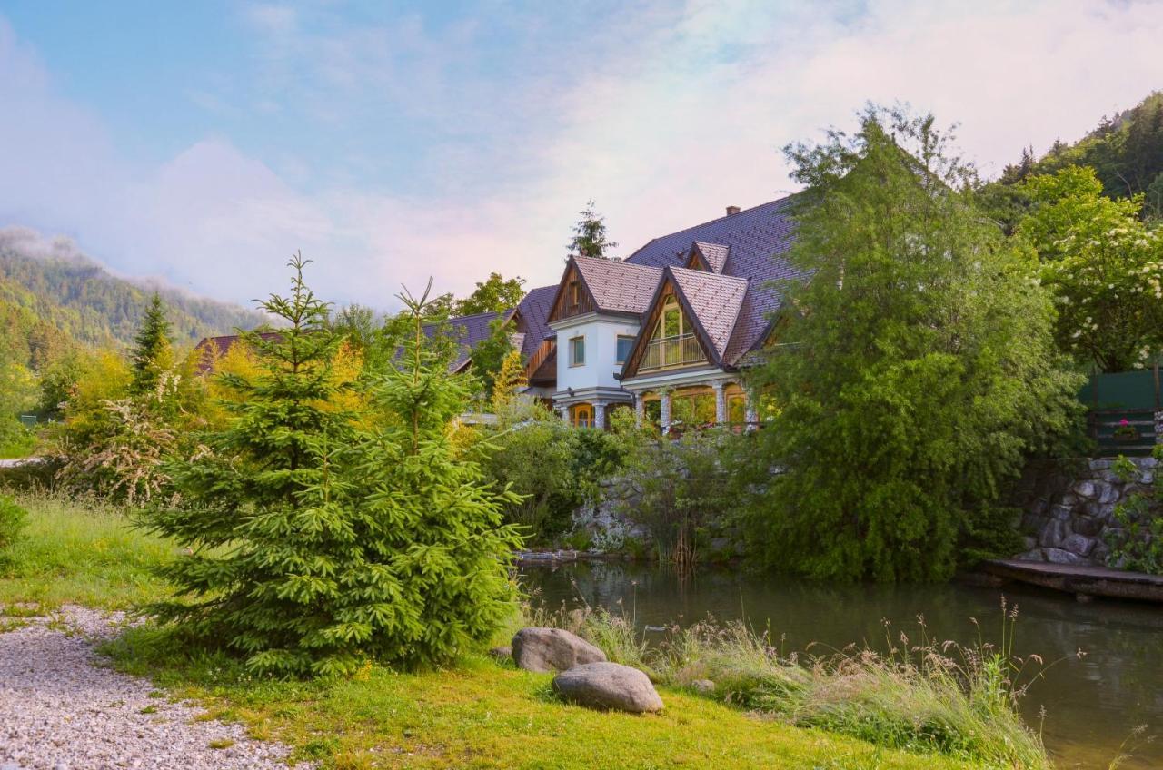 Apartments Povh Ljubno Екстер'єр фото